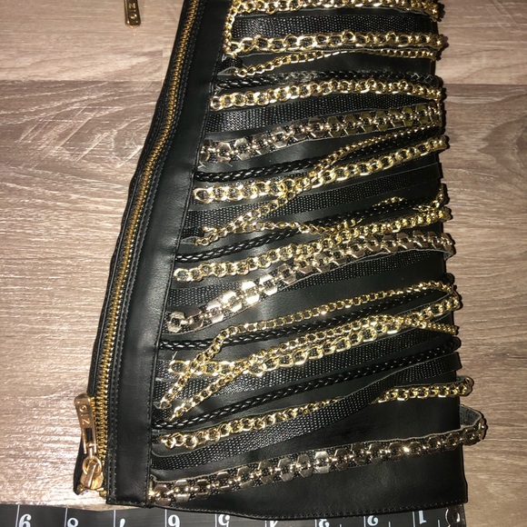 Zigi Girl Black Gold Chain Back Zip 4.5” Heel TALA Rocker boots New - Picture 9 of 10